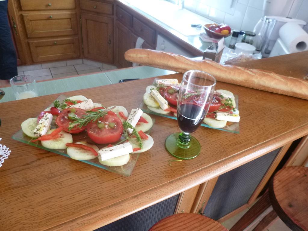 La Hoguette La Roulotte De Pommette Et Billy B&B 외부 사진